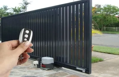 remote-control-sliding-gate-500x500